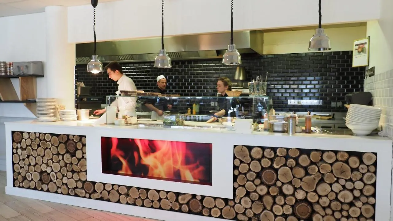 The Originals Access, Hotel Millau Sud LʼHospitalet-du-Larzac